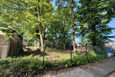 Grundstück