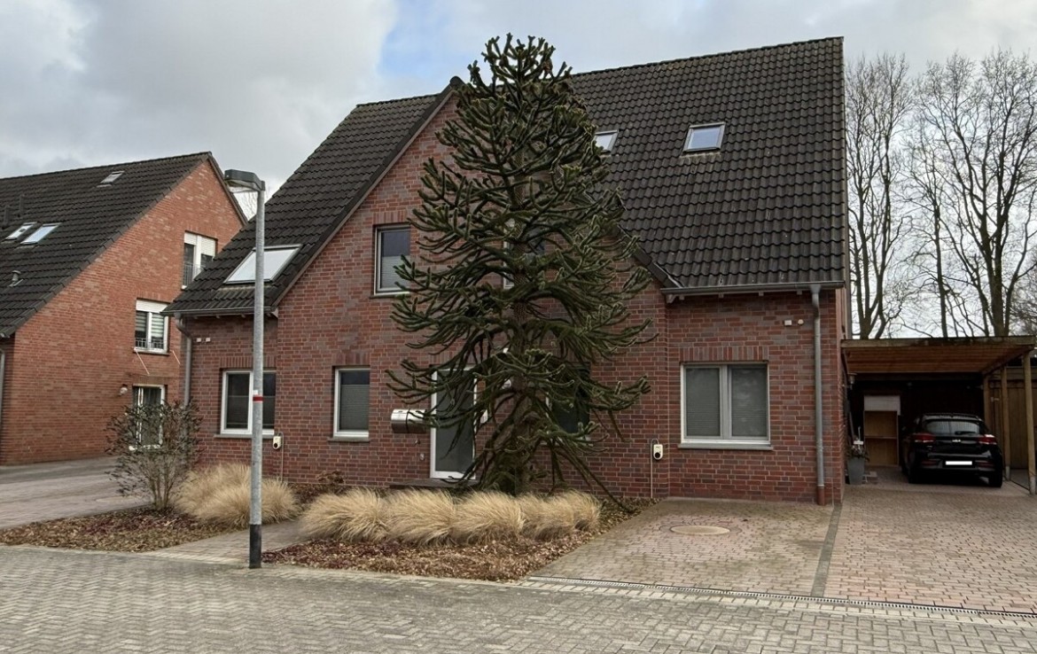 Ansicht Strassenseite