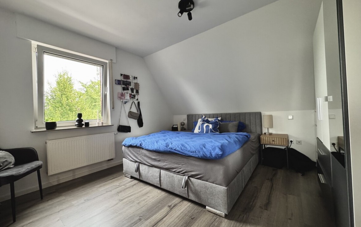 Schlafzimmer OG