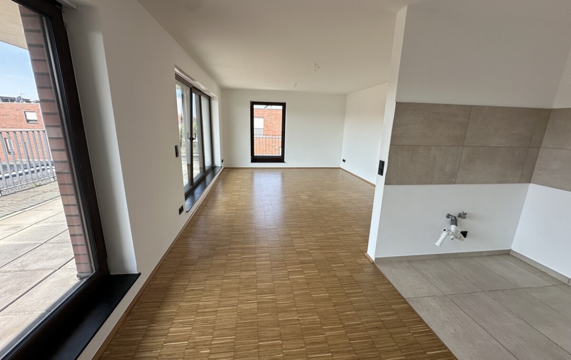 Exklusives Penthouse mit großzügiger Dachterrasse! - Photo 1