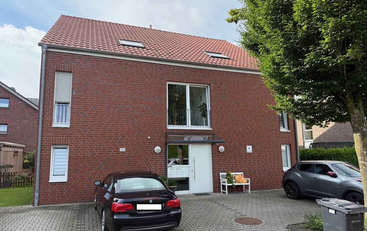 Nur mit Wohnberechtigungsschein OG-Wohnung mit Südbalkon - Photo 1