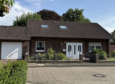 Hausansicht Strasse