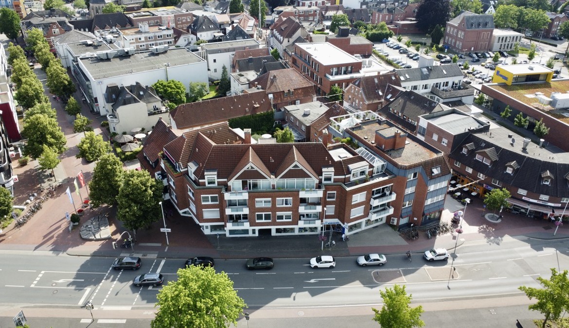 Drohne Straßenseite