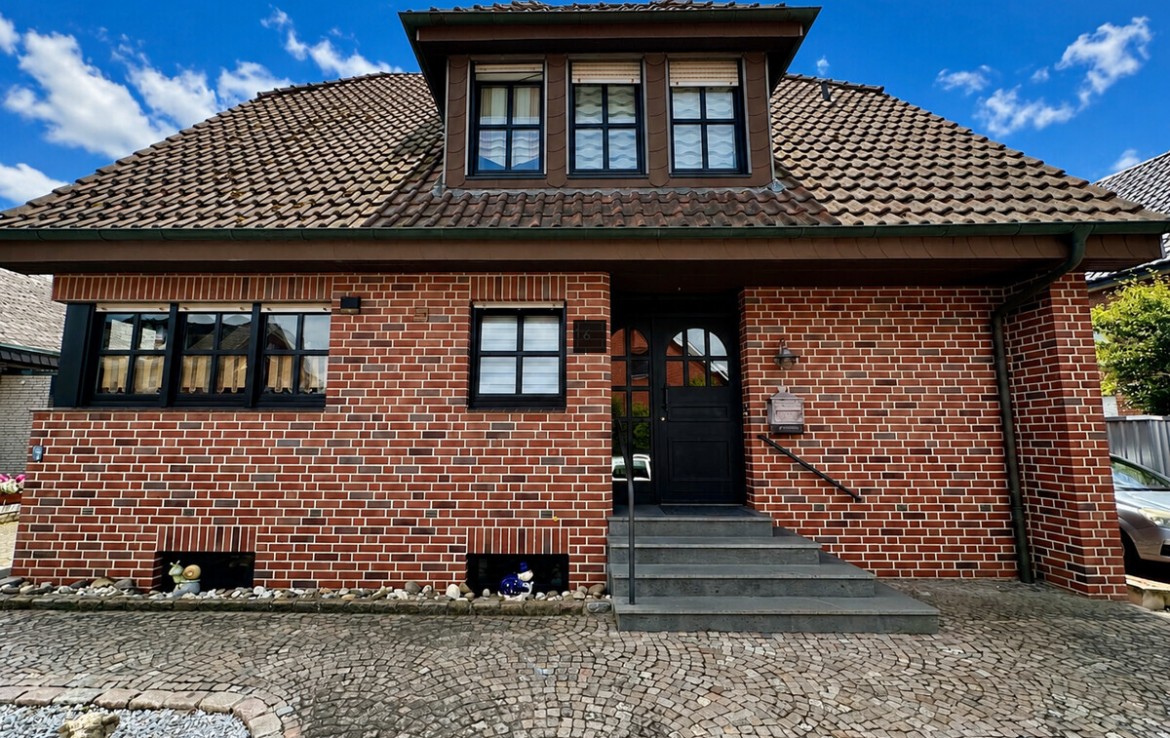 Real Estate Title Image Background