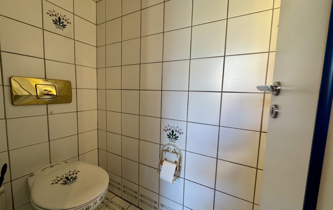 Gäste-WC EG