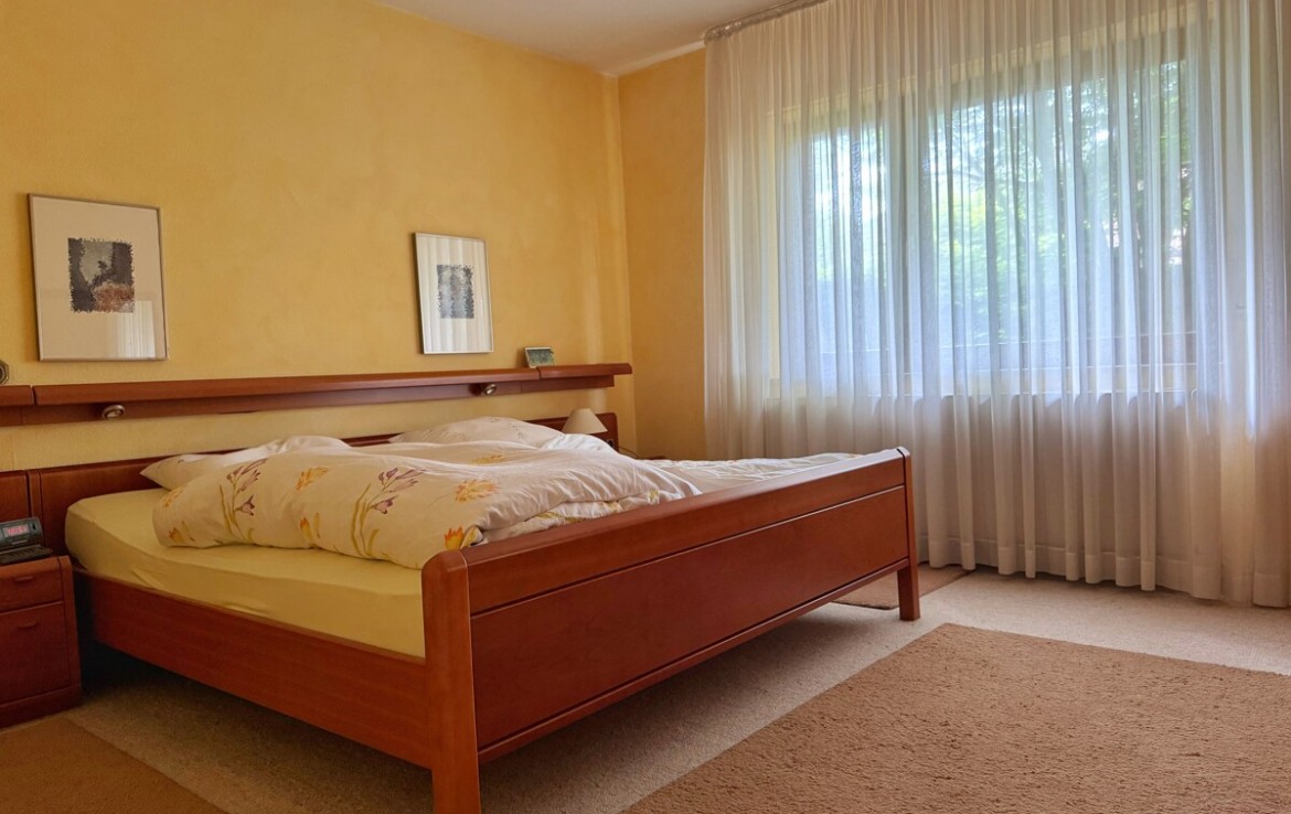 Schlafzimmer EG