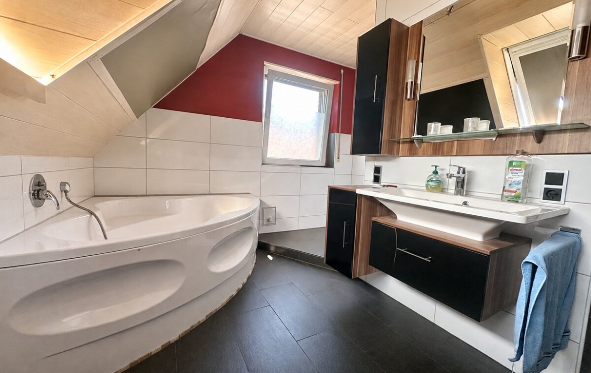 OG Badezimmer
