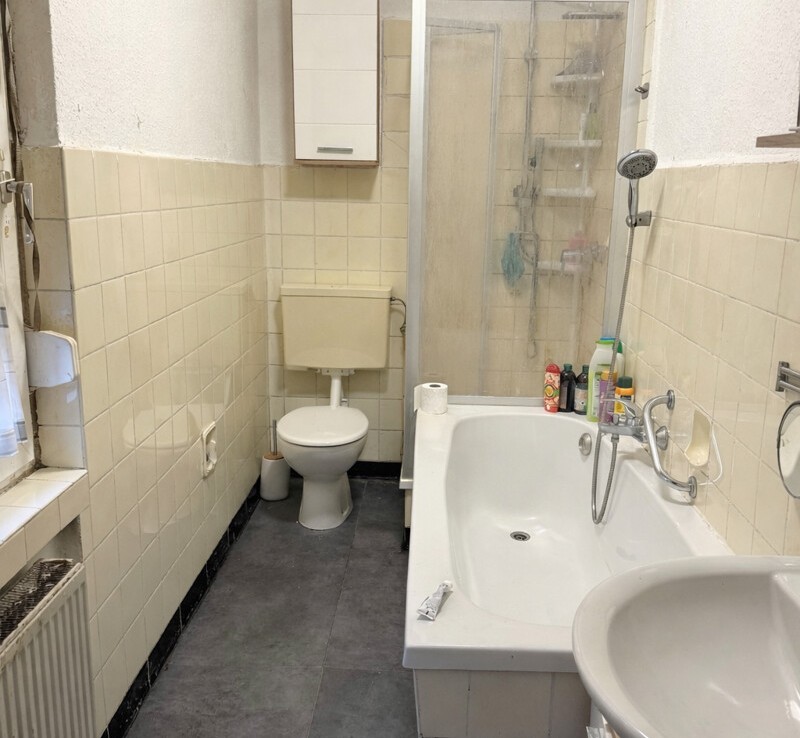 Badezimmer OG Whg. 1