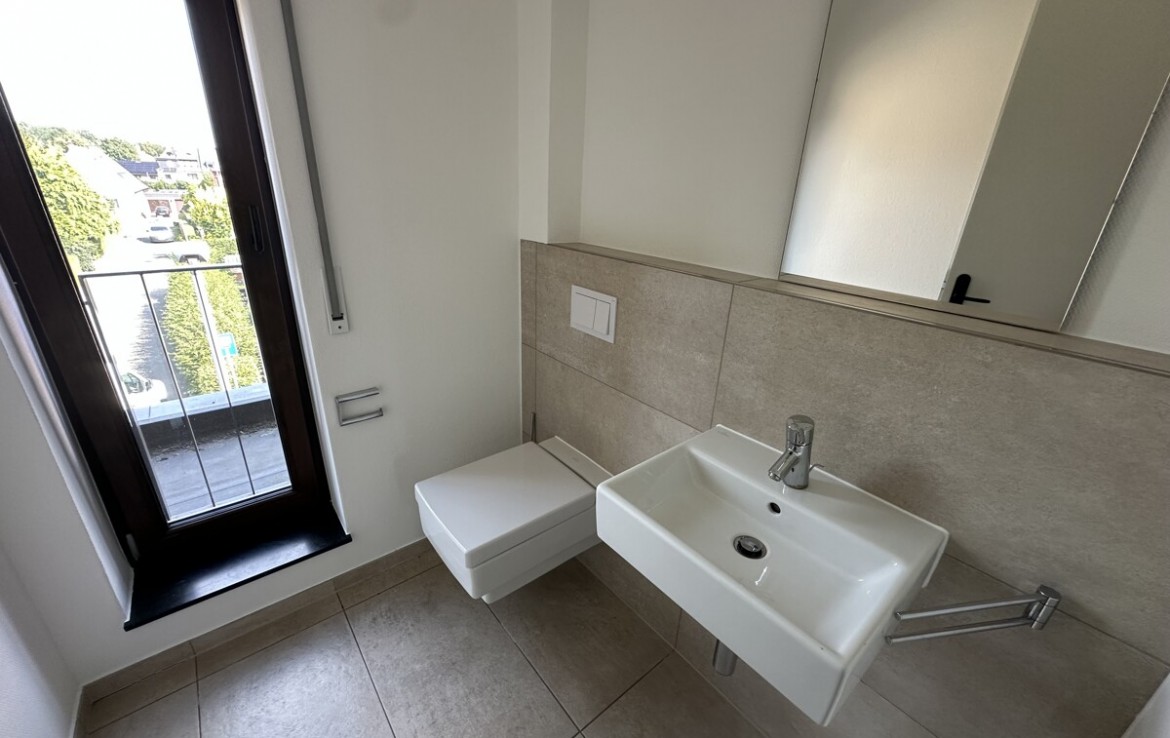 Exklusives Penthouse mit großzügiger Dachterrasse! - Photo 4
