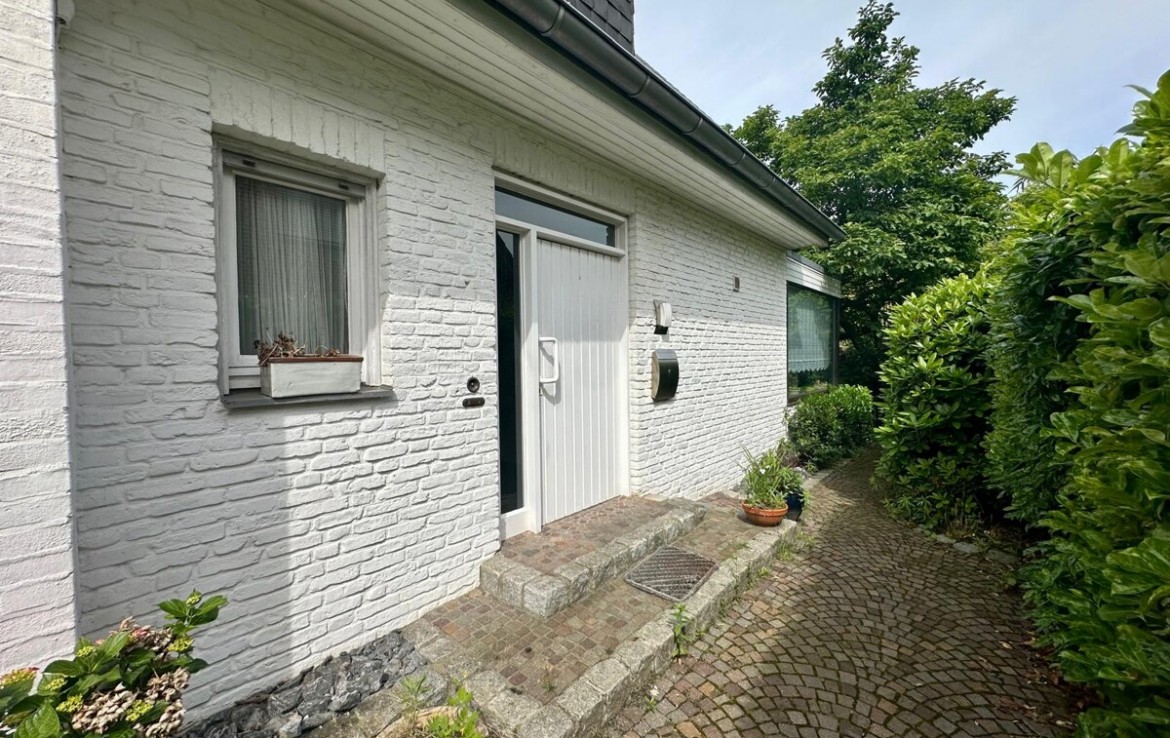 Haustür Anbau